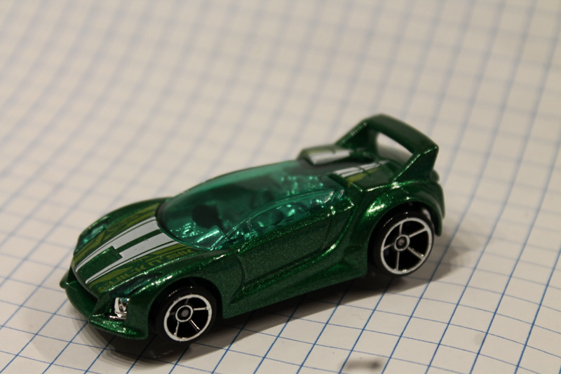 Illustration for article titled "Call Your Custom": Hot Wheels Trading/Customization Haul